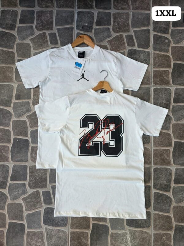 97b6c3fb-336f-4c0e-b5c1-747716fa9905.jpg Jordan 19